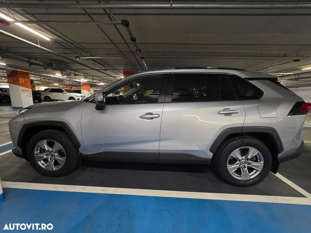 Toyota RAV4 - 7