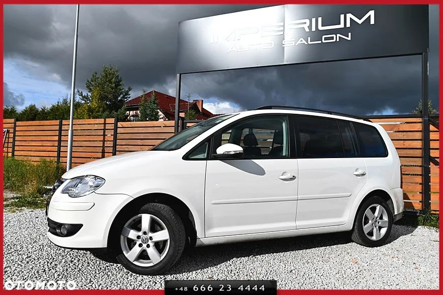 Volkswagen Touran 1.4 TSI Comfortline - 2