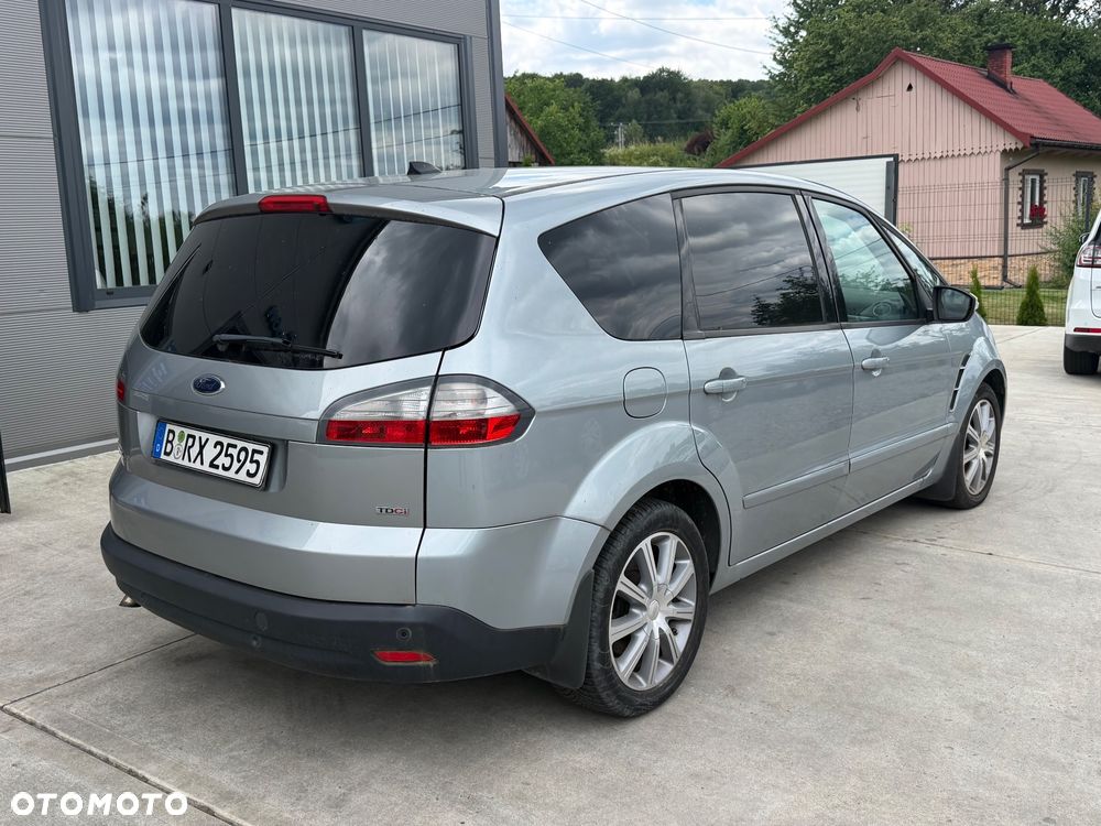 Ford S-Max 2.0 TDCi DPF Titanium - 6