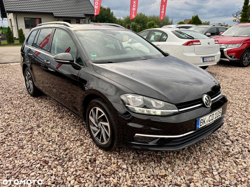 Volkswagen Golf 1.6 TDI Sound - 1