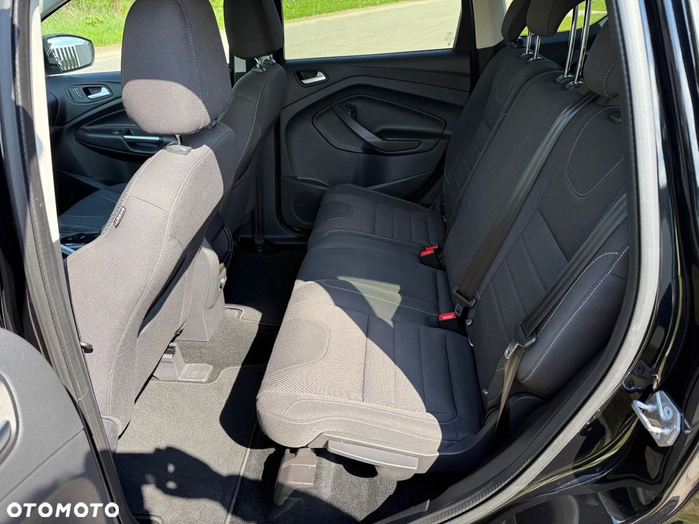 Ford Kuga 1.5 EcoBoost 2x4 Trend - 24