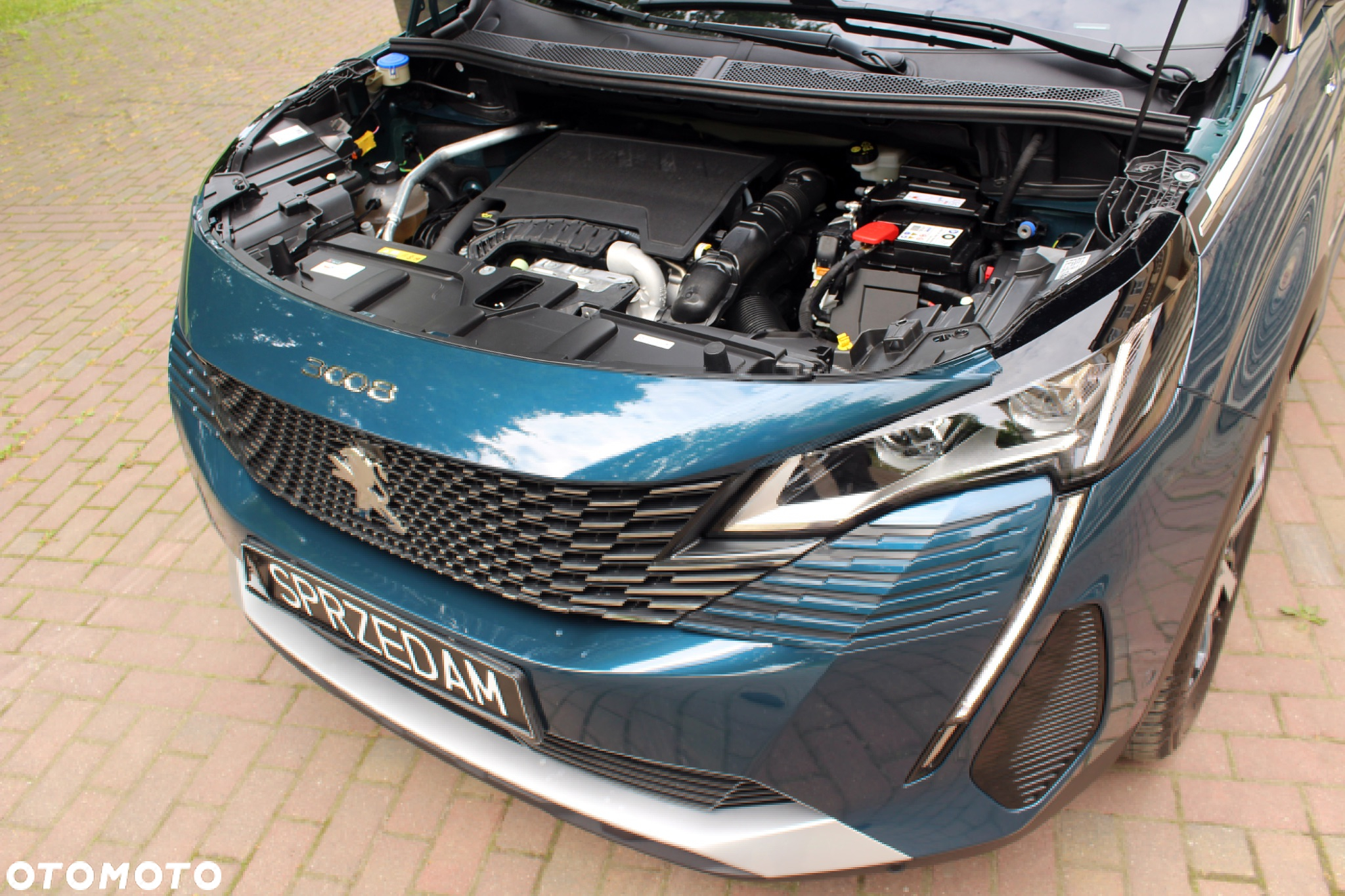 Peugeot 3008 1.2 PureTech GT Pack S&S EAT8 - 9