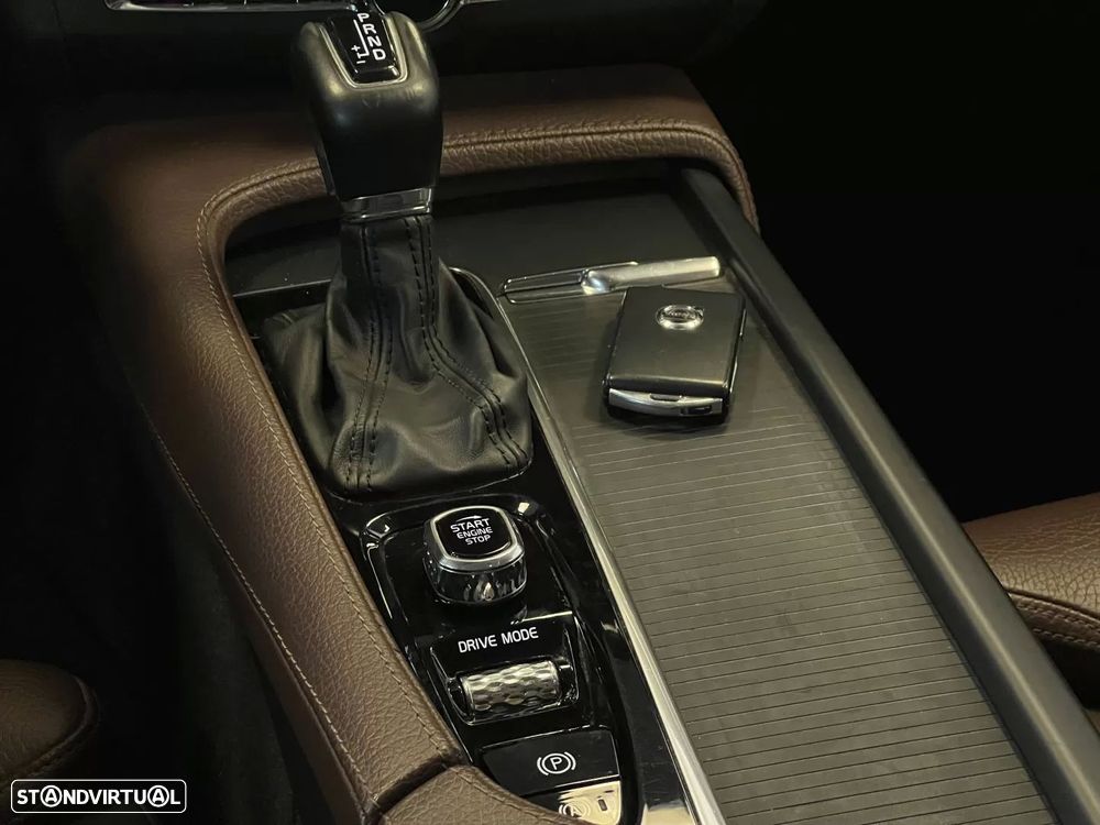 Volvo V90 D3 Geartronic Momentum - 28