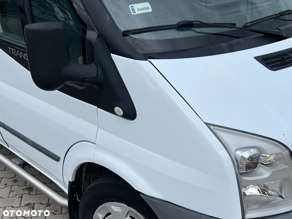Ford Transit - 12