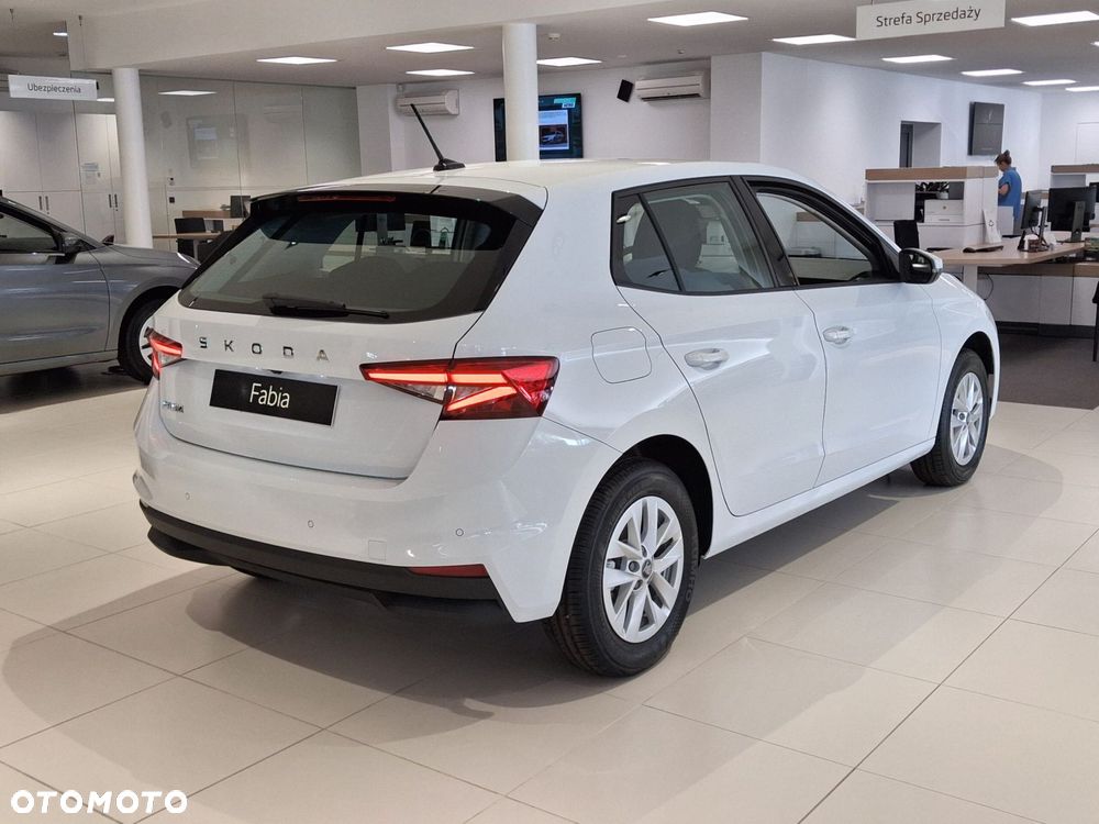 Skoda Fabia - 7