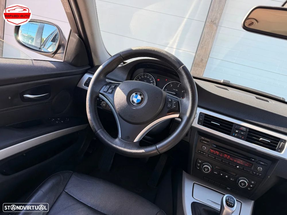 BMW 320 d - 13
