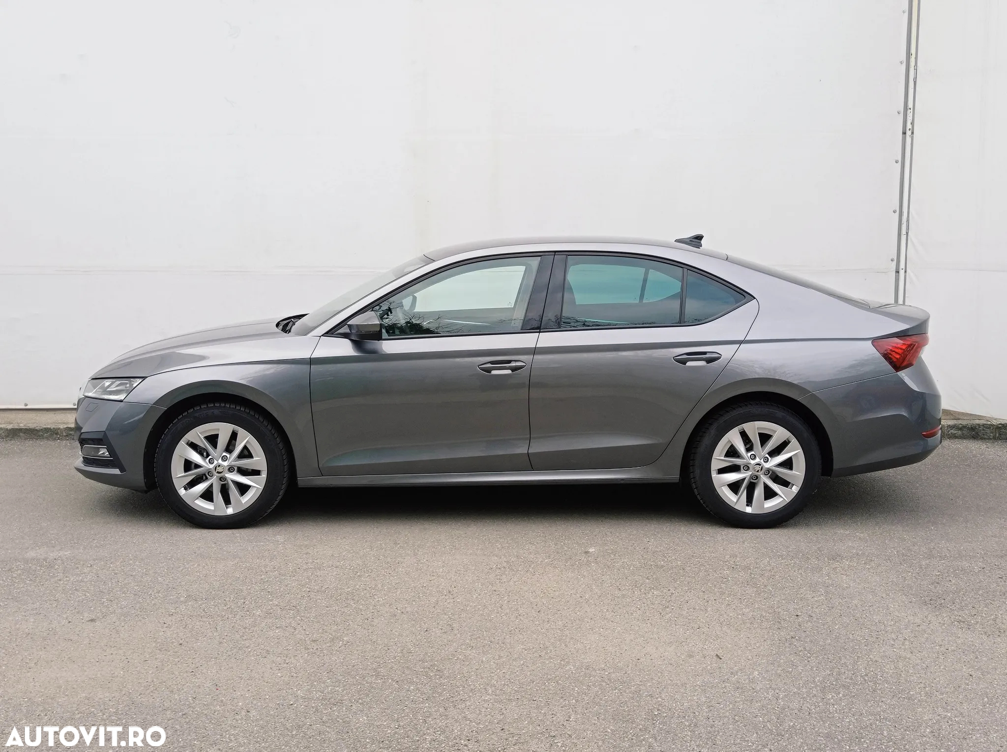 Skoda Octavia 2.0 TDI DSG Style - 6