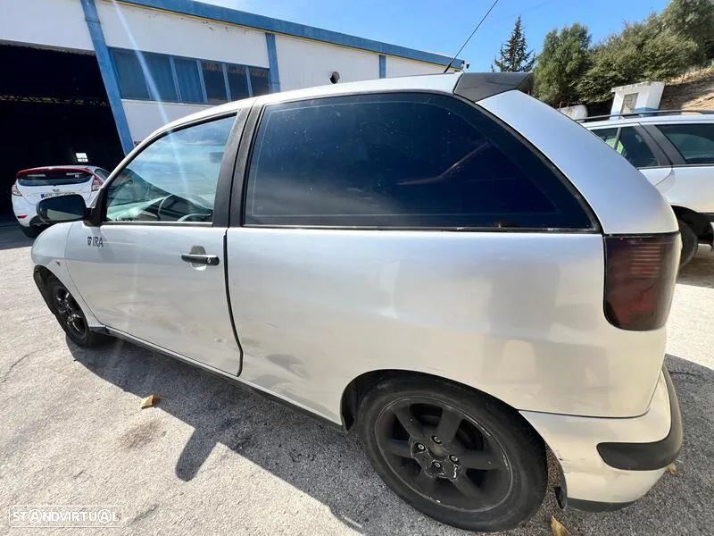 Seat IBIZA II Van 1.9 SD de 2000 - 5