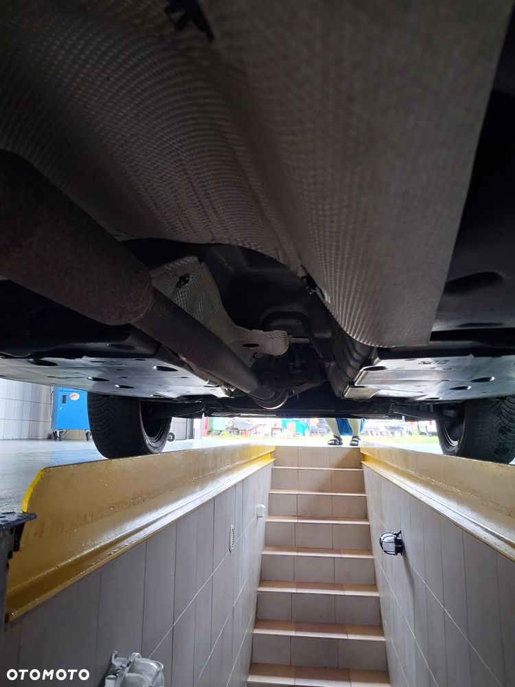 Nissan Qashqai 2.0 Tekna CVT - 6