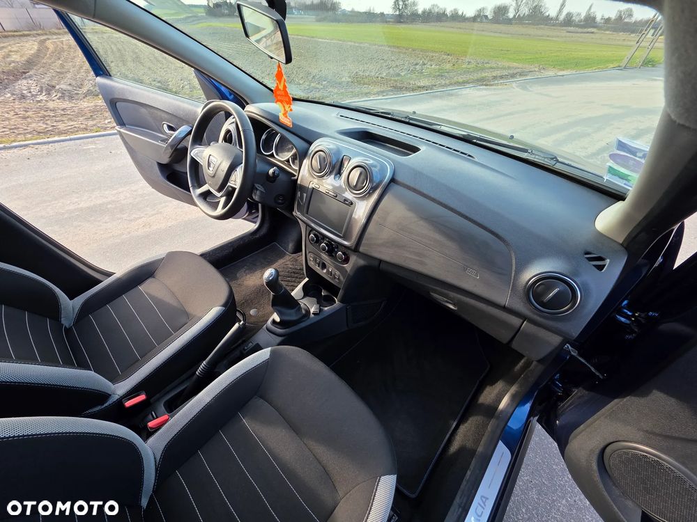 Dacia Logan TCe 90 (S&S) Stepway - 13