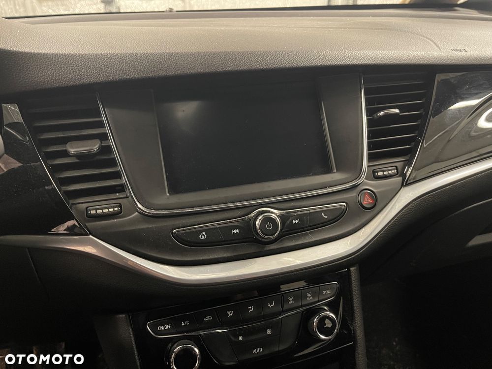 Opel Astra 1.6 D Start/Stop Innovation - 12