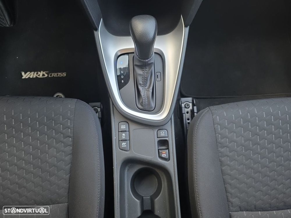 Toyota Yaris Cross - 15