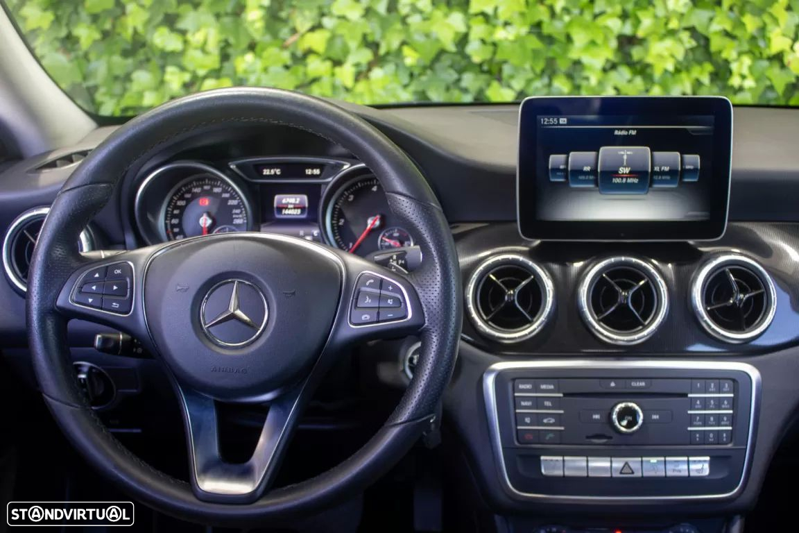 Mercedes-Benz CLA 200 d Aut. - 15
