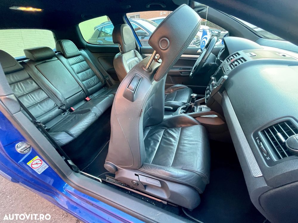 Volkswagen Golf 3.2 V6 4Motion - 3