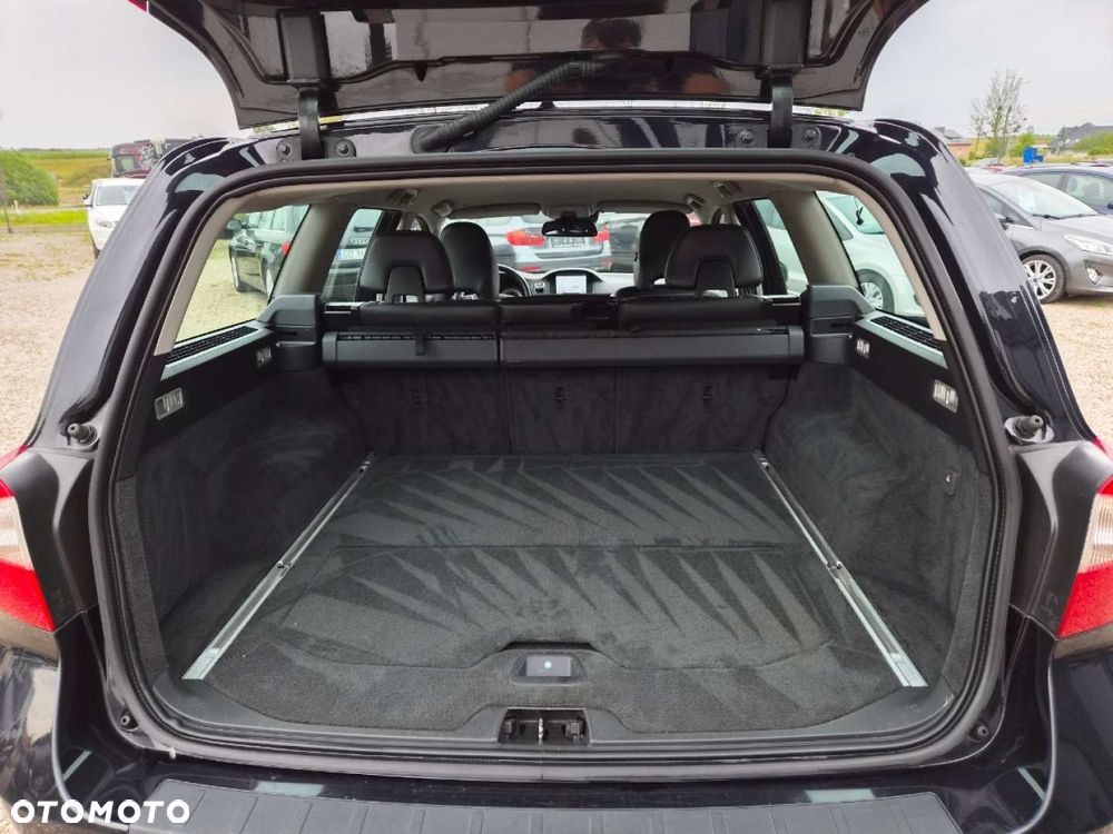 Volvo V70 D3 Geartronic Momentum - 16