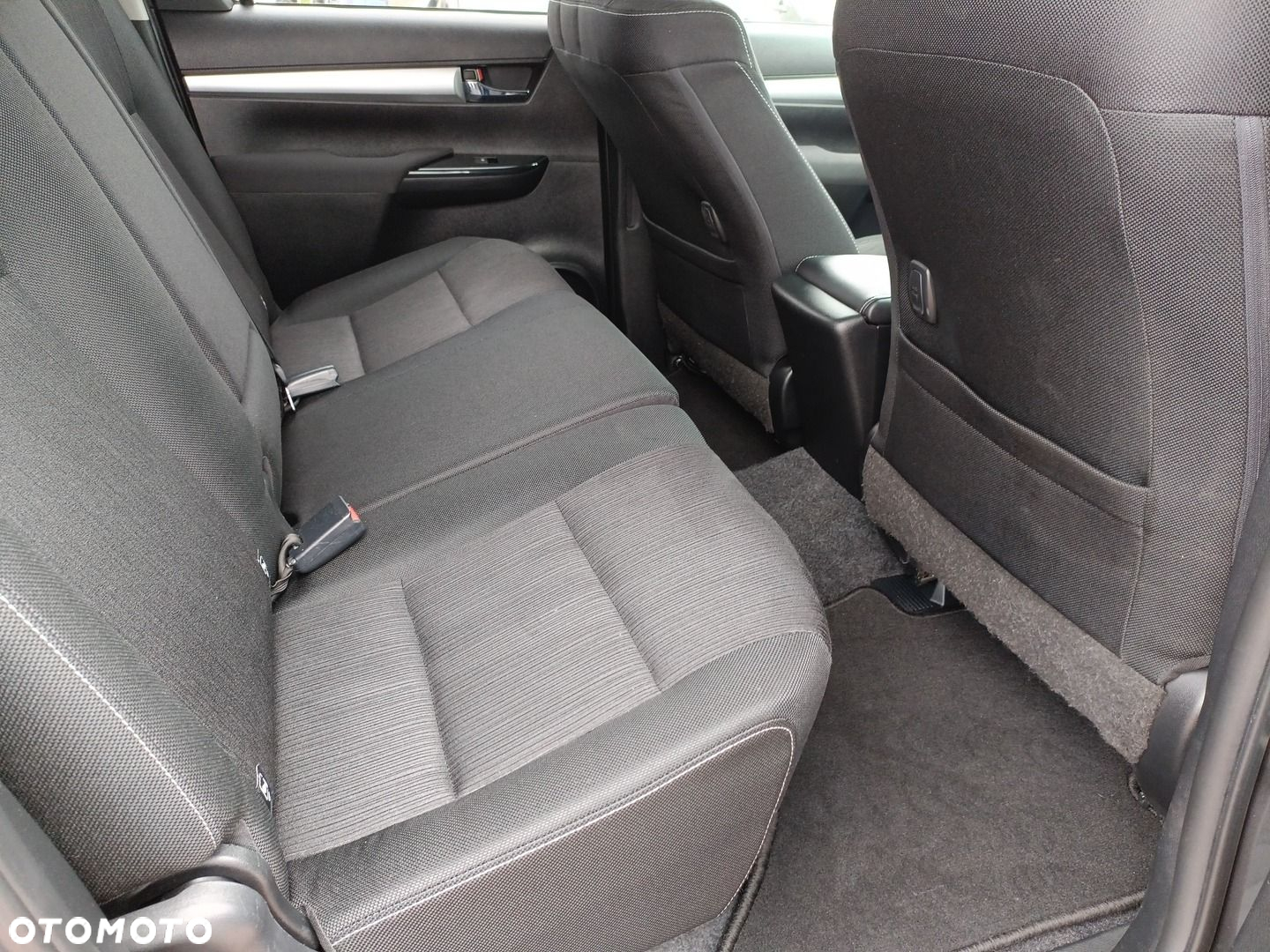 Toyota Hilux 2.4 D-4D Double Cab SR5 4x4 - 14