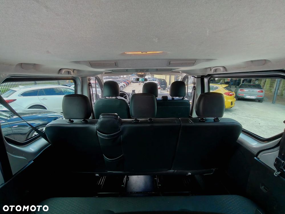 Opel Vivaro - 15