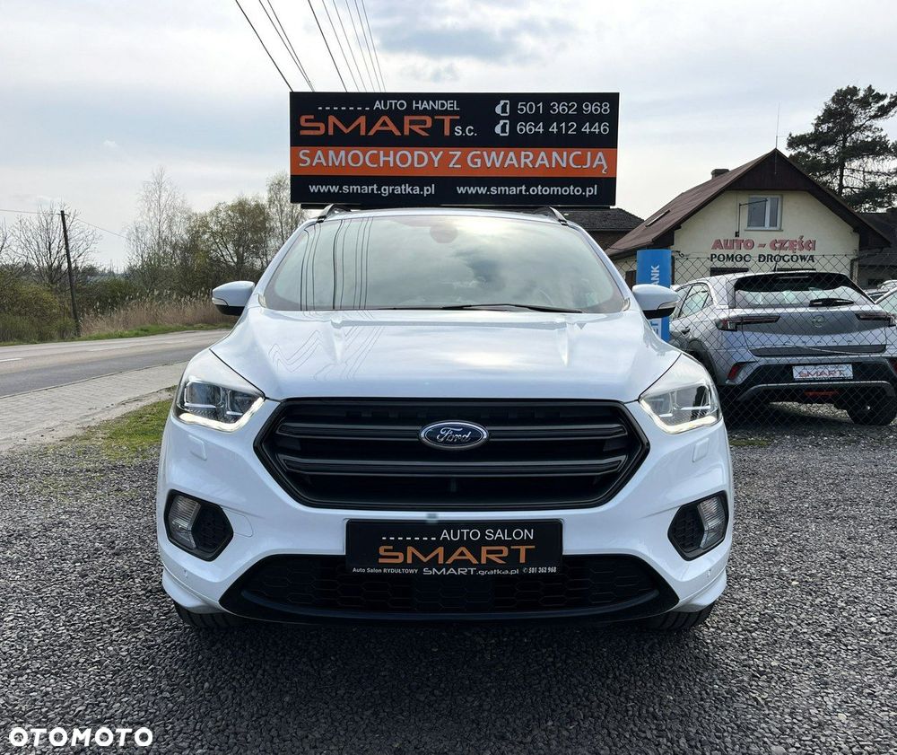 Ford Kuga 1.5 EcoBoost 2x4 ST-Line - 3