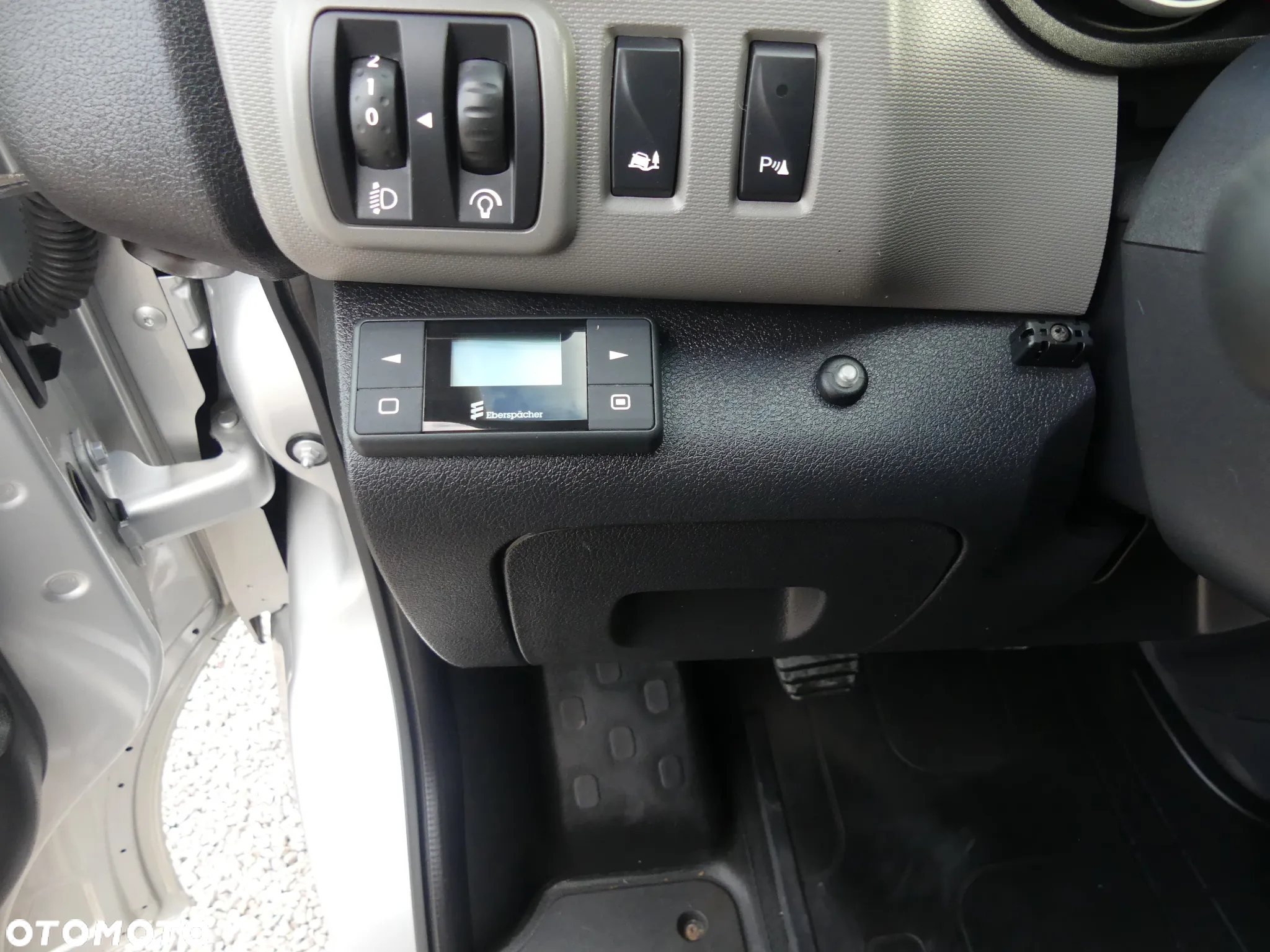Renault TRAFIC FORMUŁA EDITION - 36