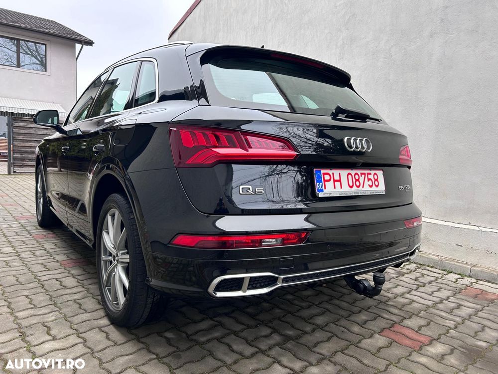 Audi Q5 55 TFSIe quattro S tronic S line business - 4