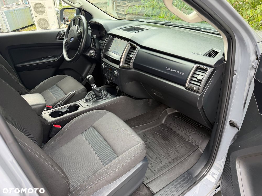 Ford Ranger - 12