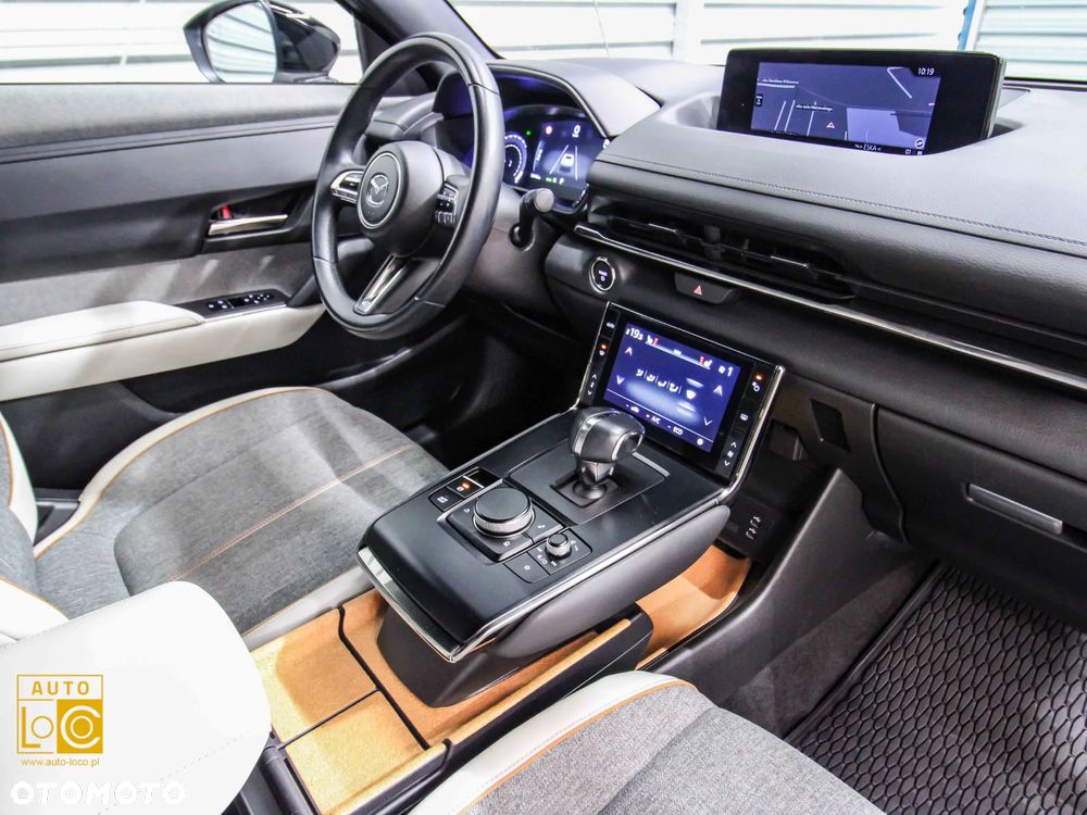 Mazda MX-30 35.5kWh Hikari - 16