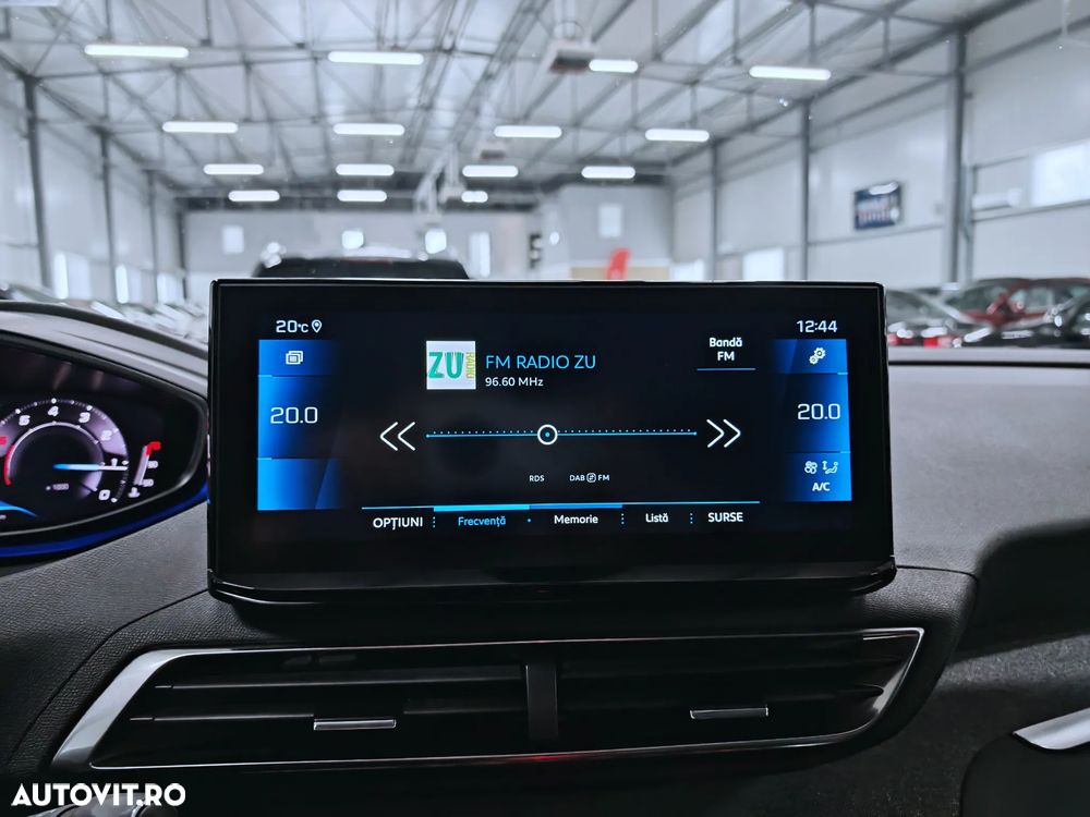 Peugeot 3008 1.2 PureTech 130 EAT8 Allure Pack - 12