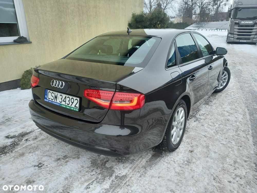 Audi A4 Limousine 2.0 TDI DPF Attraction - 8