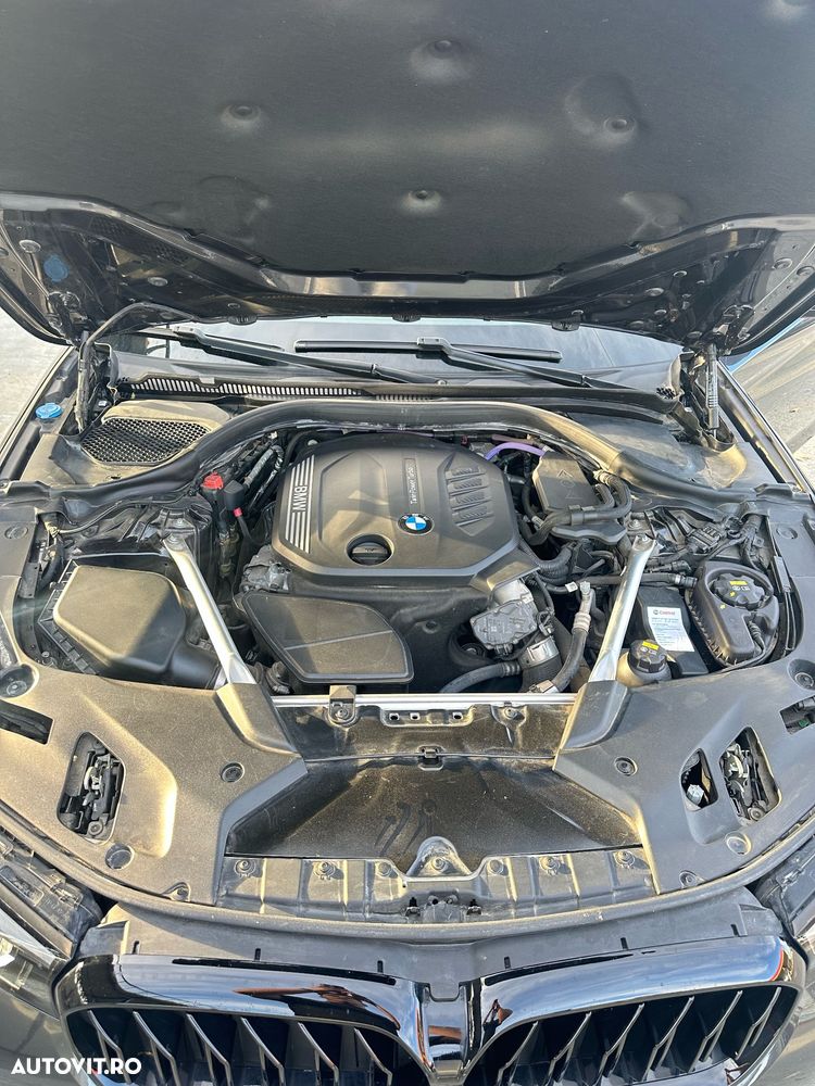 BMW Seria 5 520d AT MHEV - 20