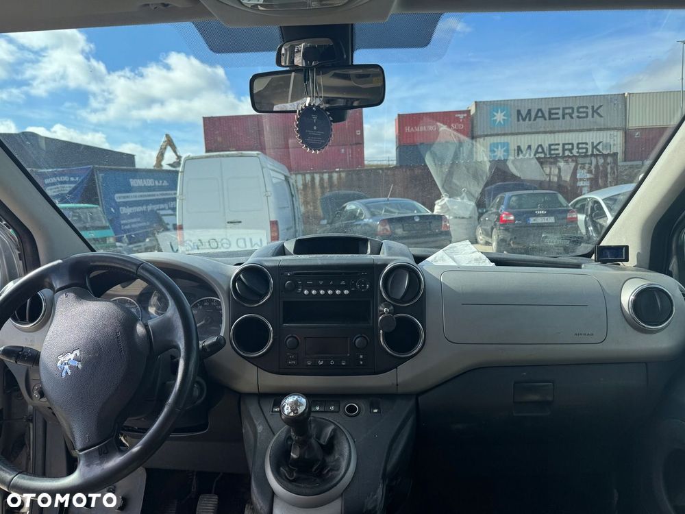 PEUGEOT PARTNER II PULPIT KONSOLA DESKA ROZDZIELCZA - 2