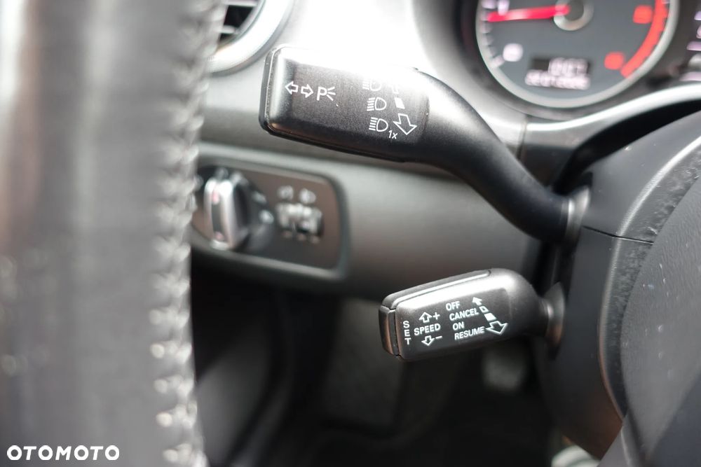 Audi A3 Sportback 1.6 TDI Ambiente - 22