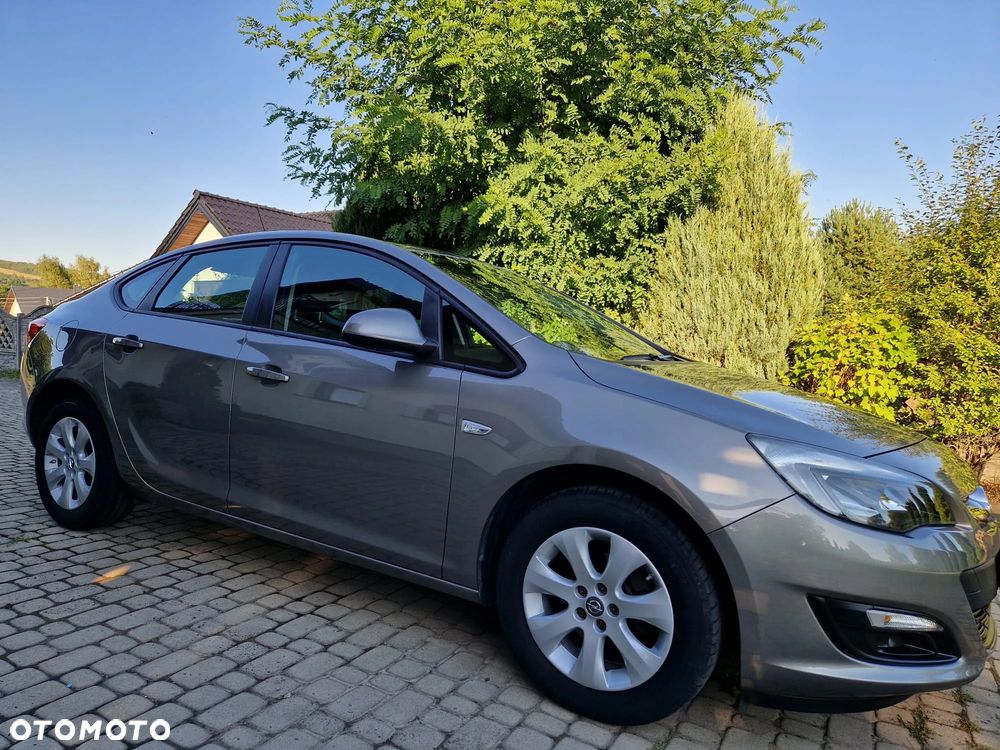Opel Astra 1.6 Active EU6 - 7