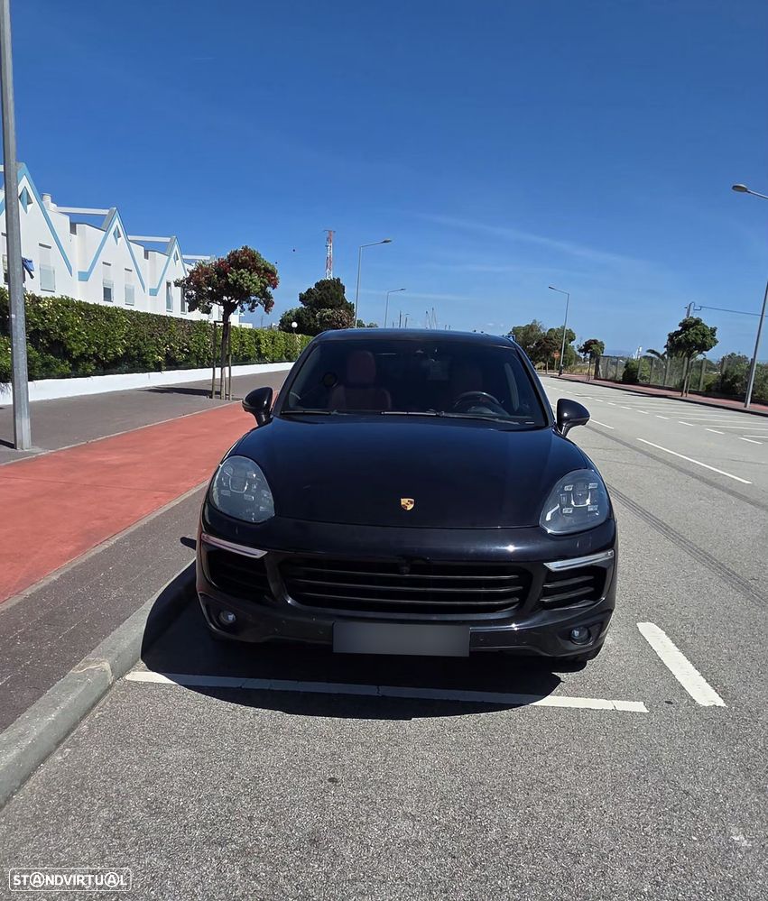 Porsche Cayenne S E-Hybrid Platinum Edition - 3