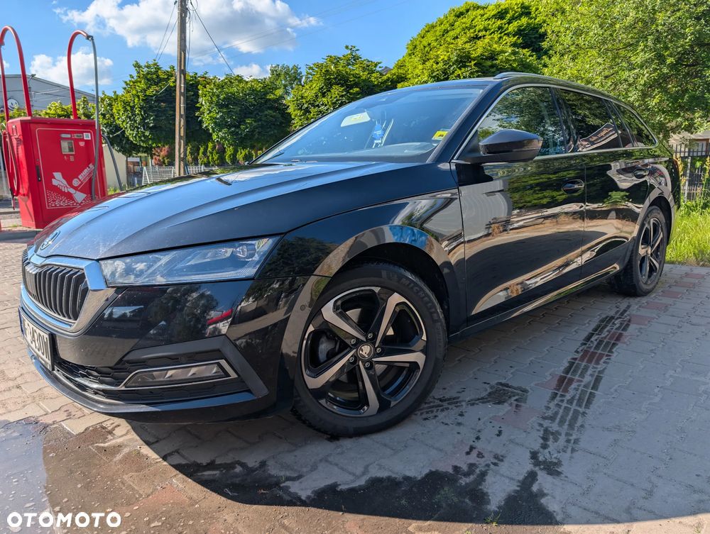 Skoda Octavia 2.0 TDI Style DSG - 1