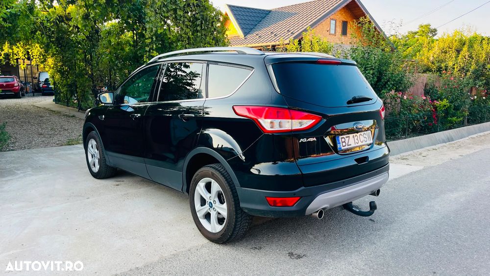 Ford Kuga 2.0 TDCi 2x4 SYNC - 4
