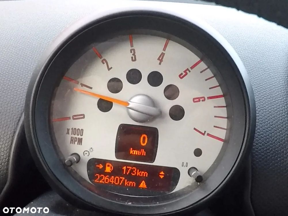MINI Countryman - 24