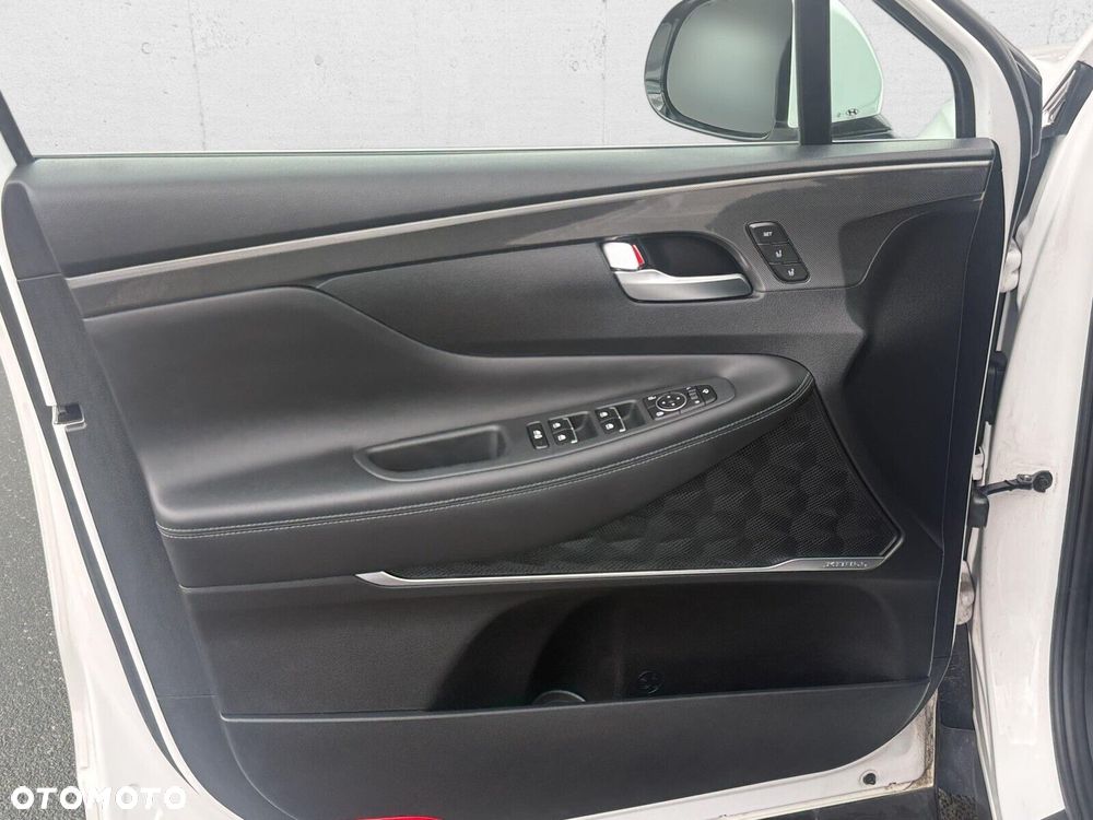 Hyundai Santa Fe - 11
