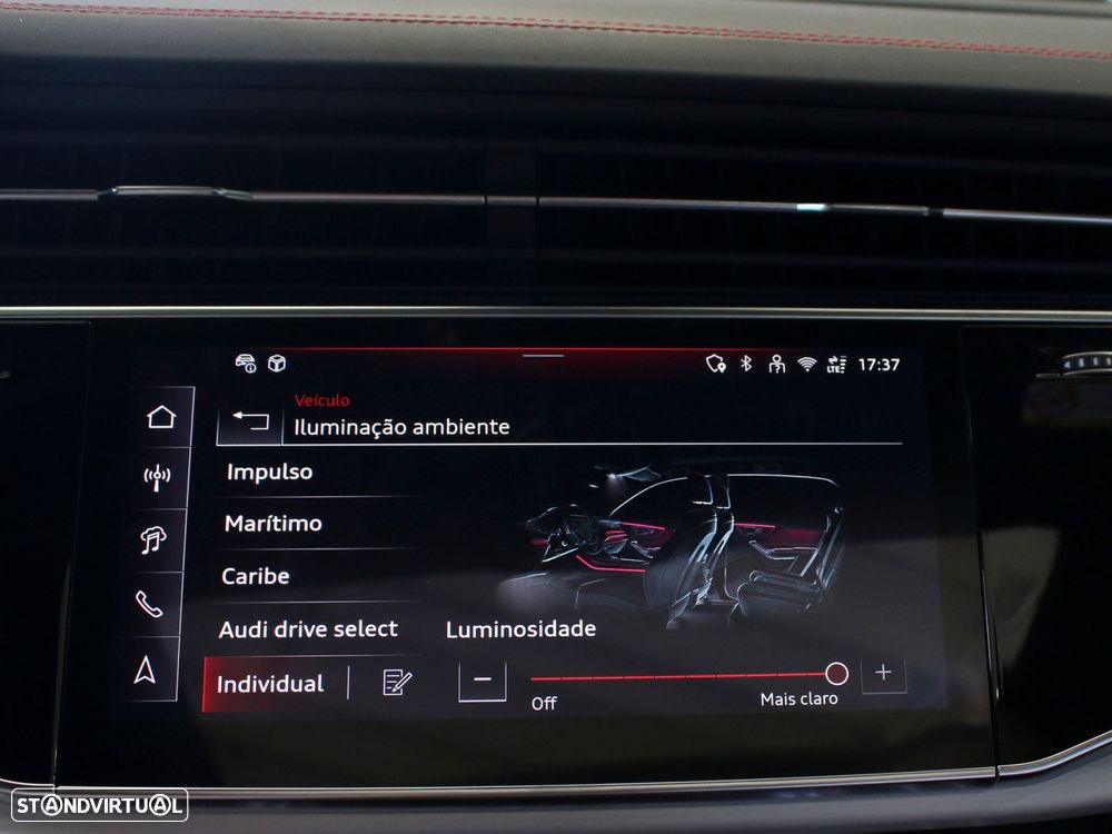 Audi Q8 55 TFSIe quattro Tiptronic - 48