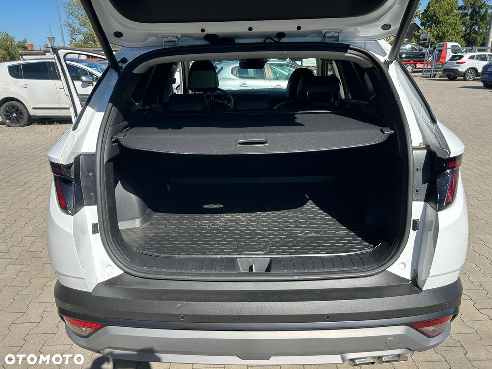 Hyundai Tucson 1.6 T-GDi HEV Platinum 4WD - 23