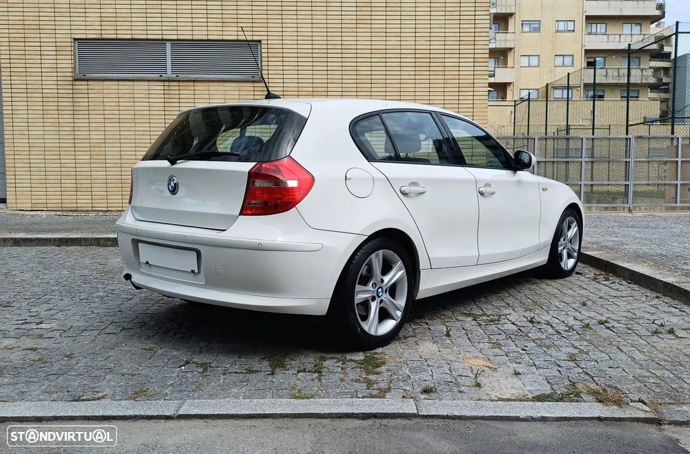 BMW 118 i Exclusive - 14