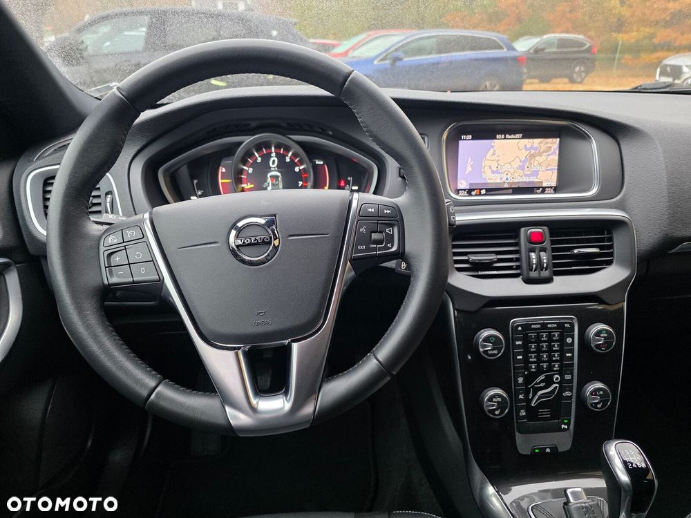 Volvo V40 - 11