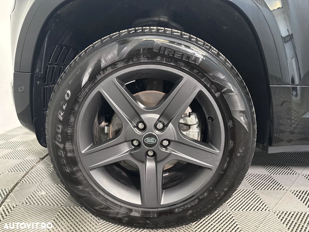 Land Rover Defender - 14