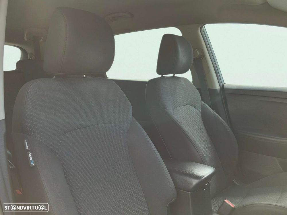 Kia Carens 1.7 CRDi ISG TX - 14