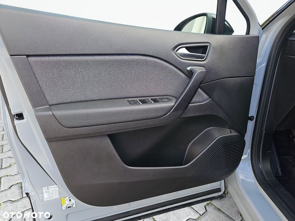 Renault Captur - 17