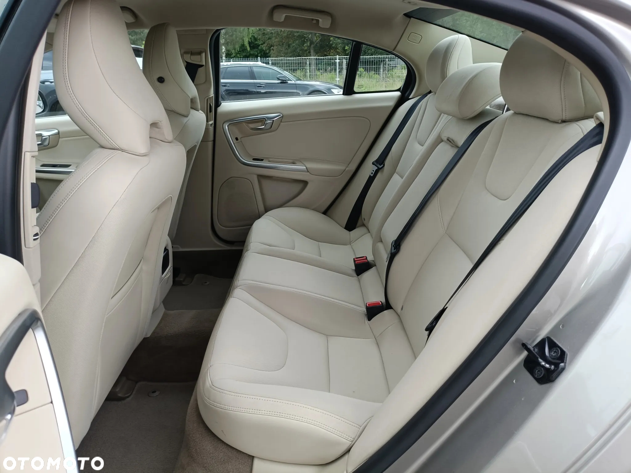 Volvo S60 - 12