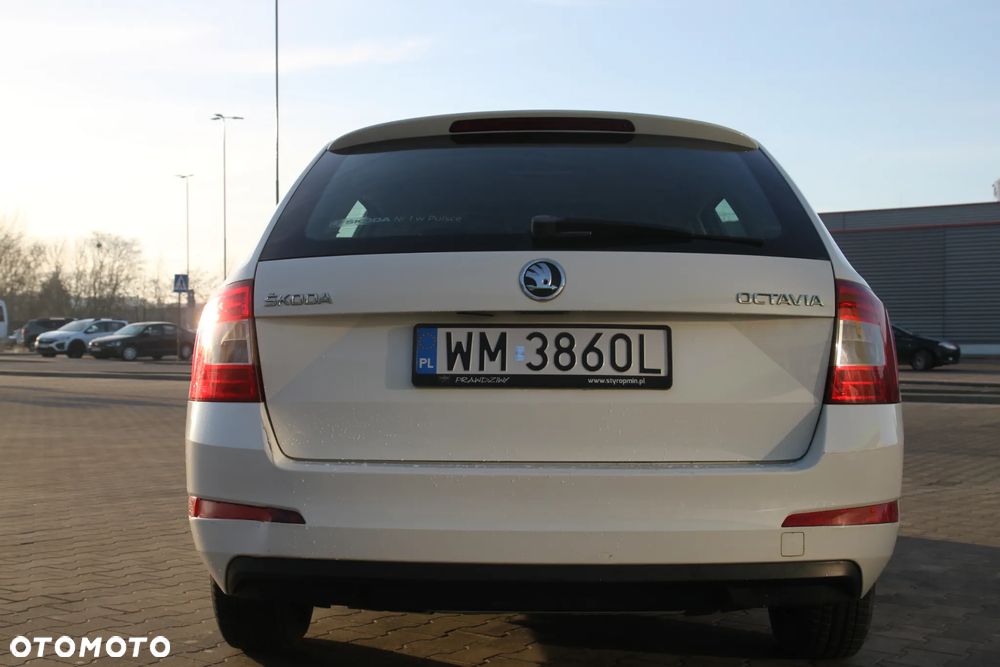 Skoda Octavia 1.6 TDI Ambition - 4