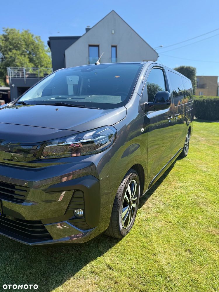 Peugeot Traveller 2.0 BlueHDi Long Business EAT8 - 7