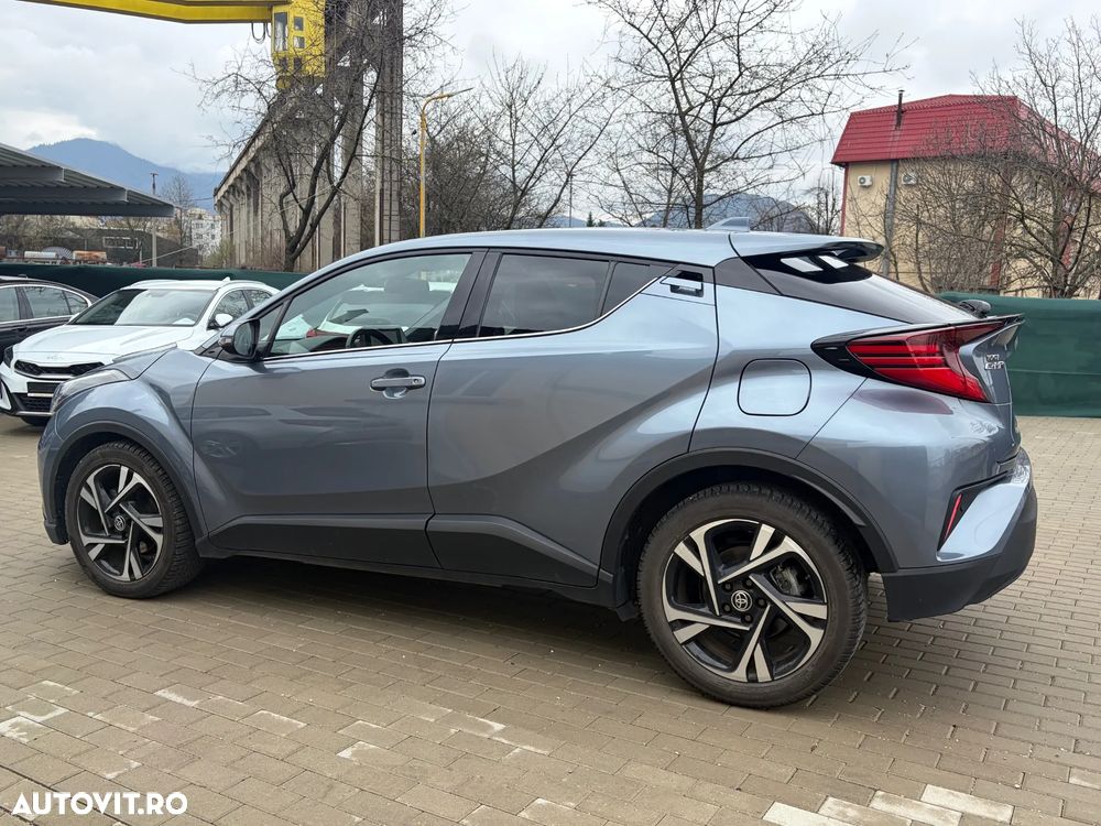 Toyota C-HR 1.8 HSD 4x2 CVT C-ult LED - 27