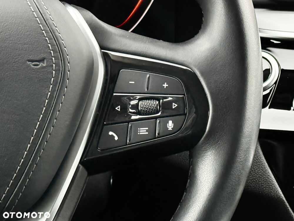 BMW Seria 5 520d xDrive Sport Line - 22