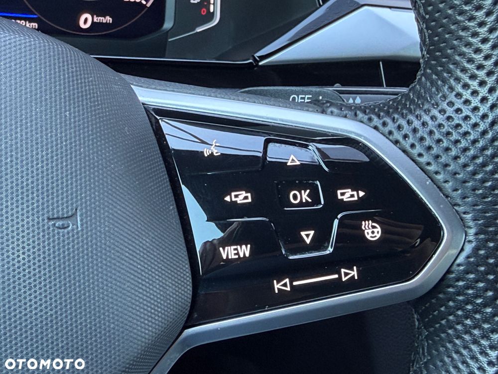 Volkswagen Arteon 2.0 TDI SCR 4Motion DSG R-Line - 24